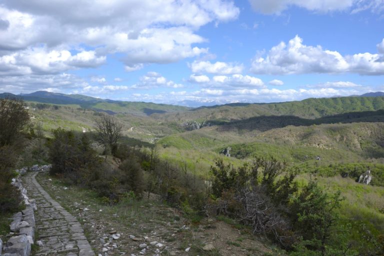Balkans186